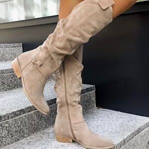 Ladies suede boot sz 11